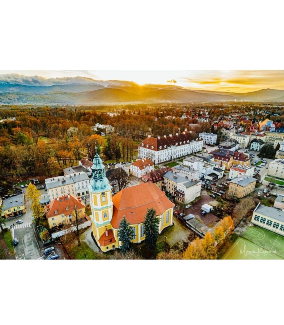 Apartament Nina Jelenia Góra Exterior foto
