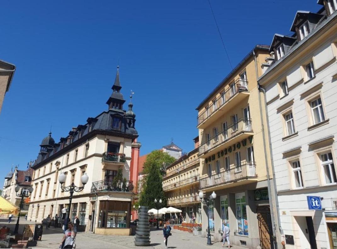 Apartament Nina Jelenia Góra Exterior foto